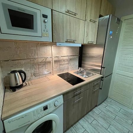 Stare Misto Apartment Lviv Bagian luar foto